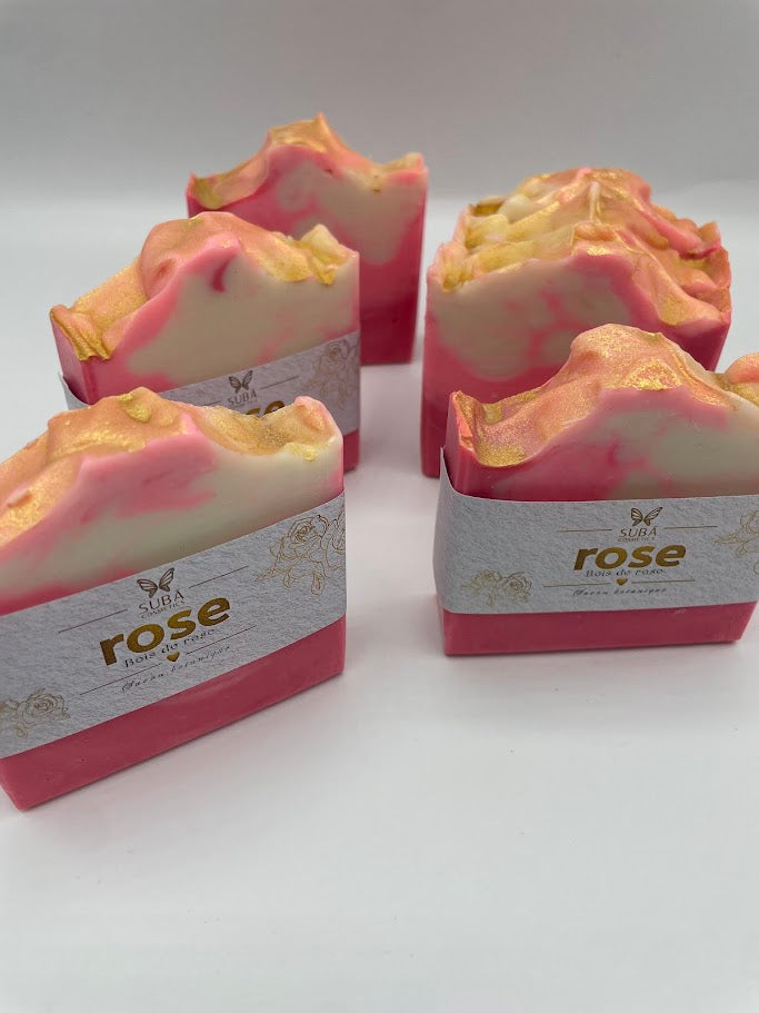 3 roses