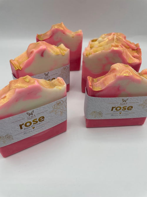 3 roses